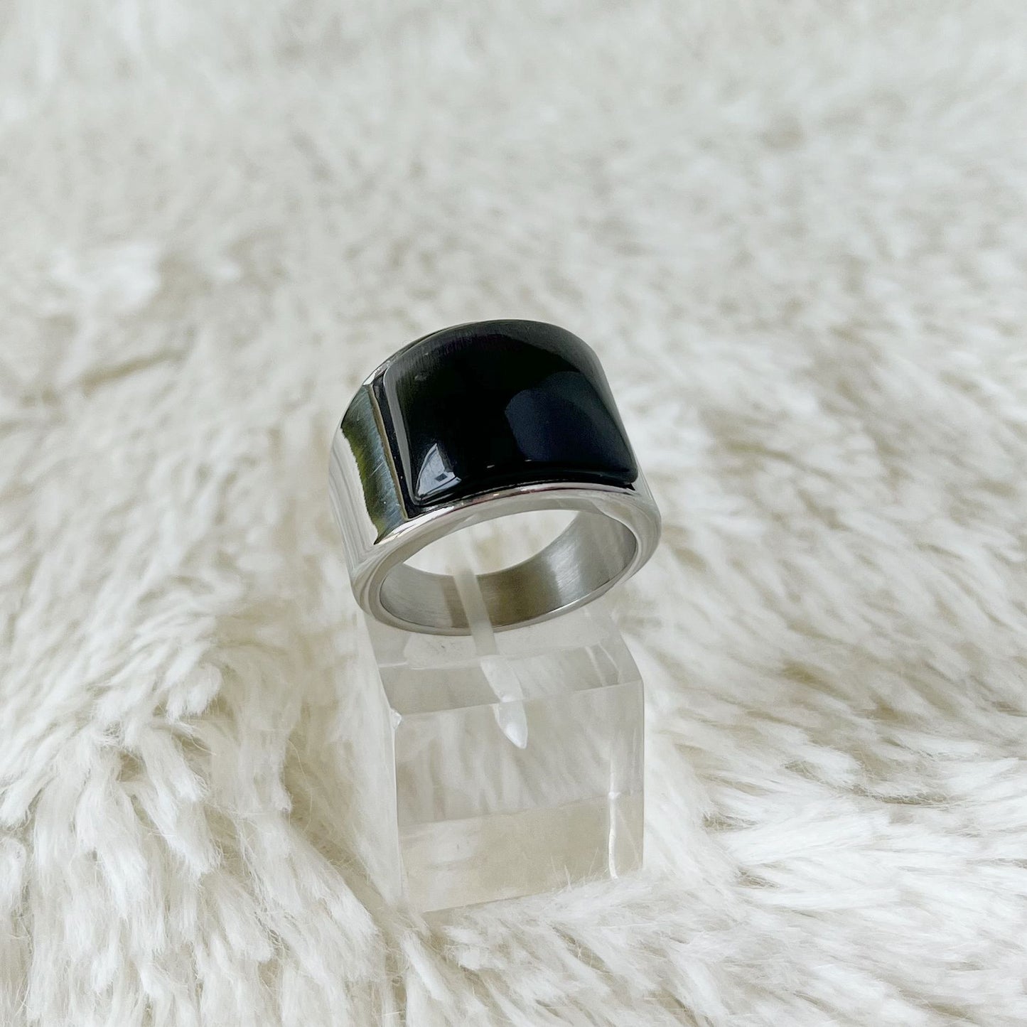 Anillo de Acero Quirúrgico y Piedra Natural Ojo de Gato