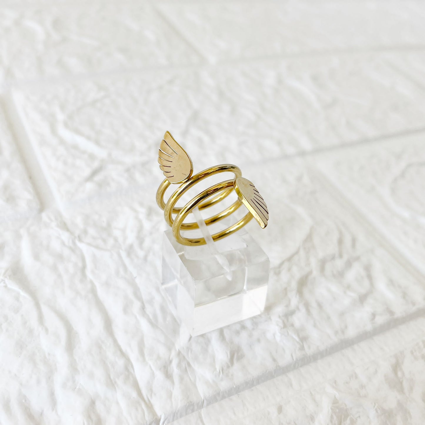Anillo de Acero Dorado