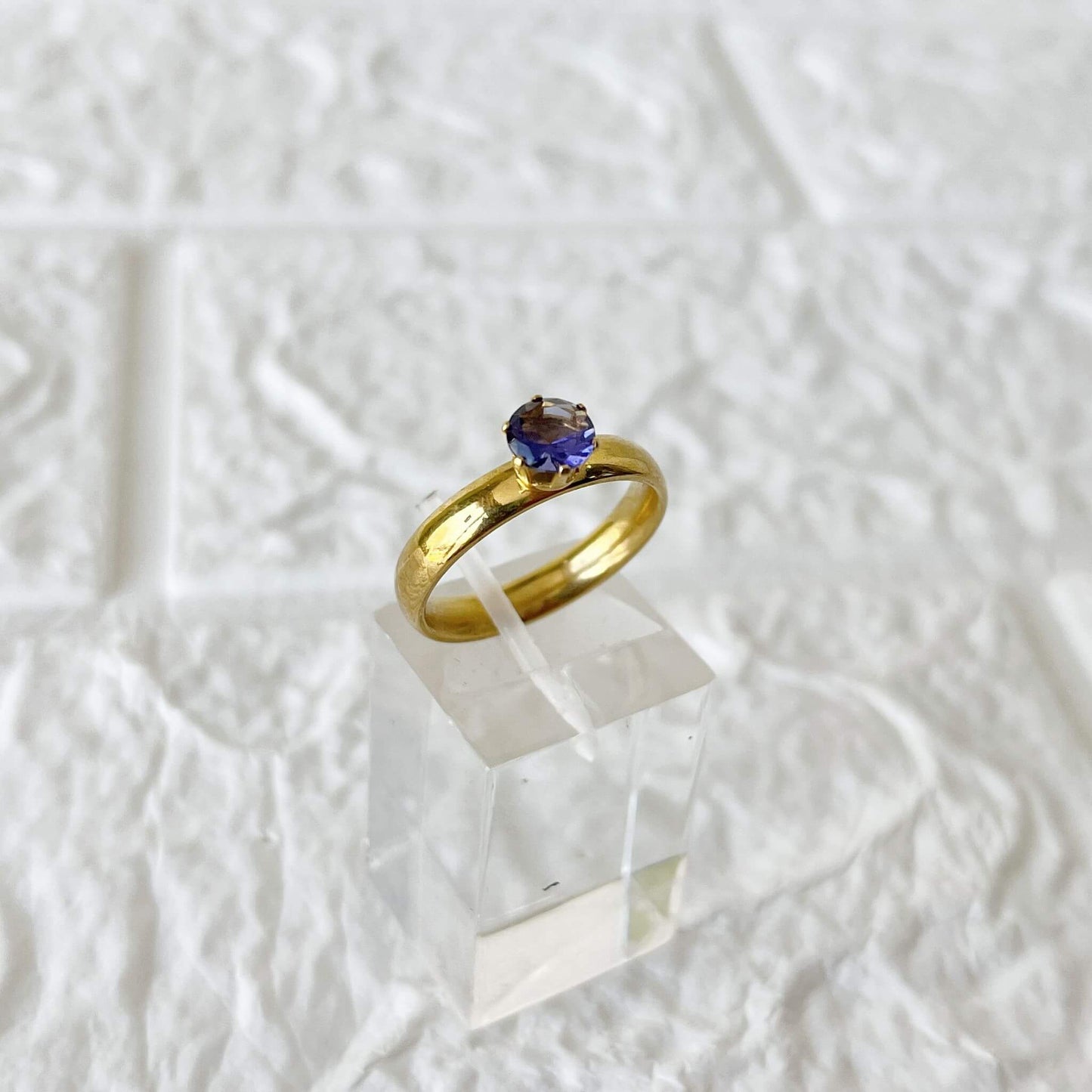 Anillo de Acero Dorado