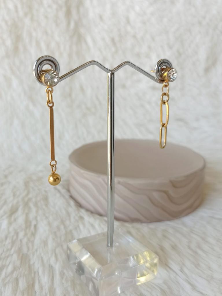 Caravanas de Acero Dorado