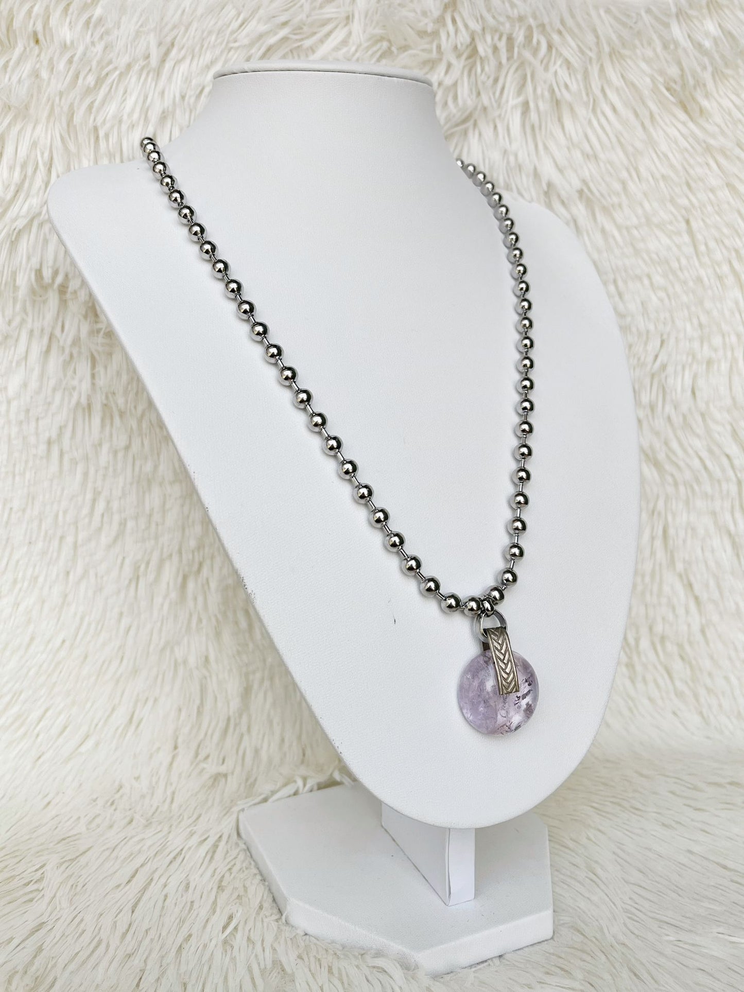 Conjunto de Acero Quirúrgico y Piedra Natural Amatista