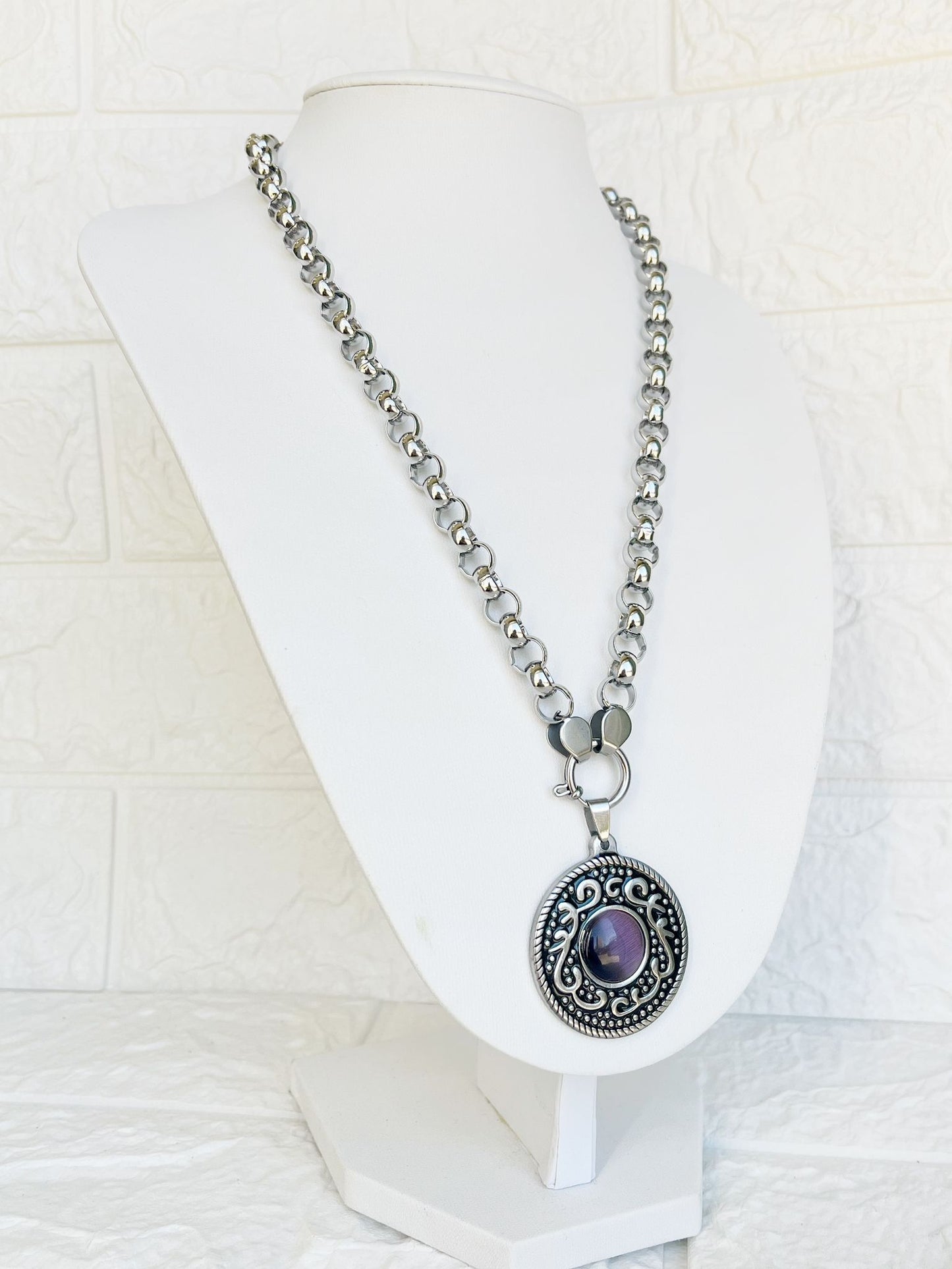 Conjunto de Acero Quirúrgico y Piedra Natural Ojo de Gato