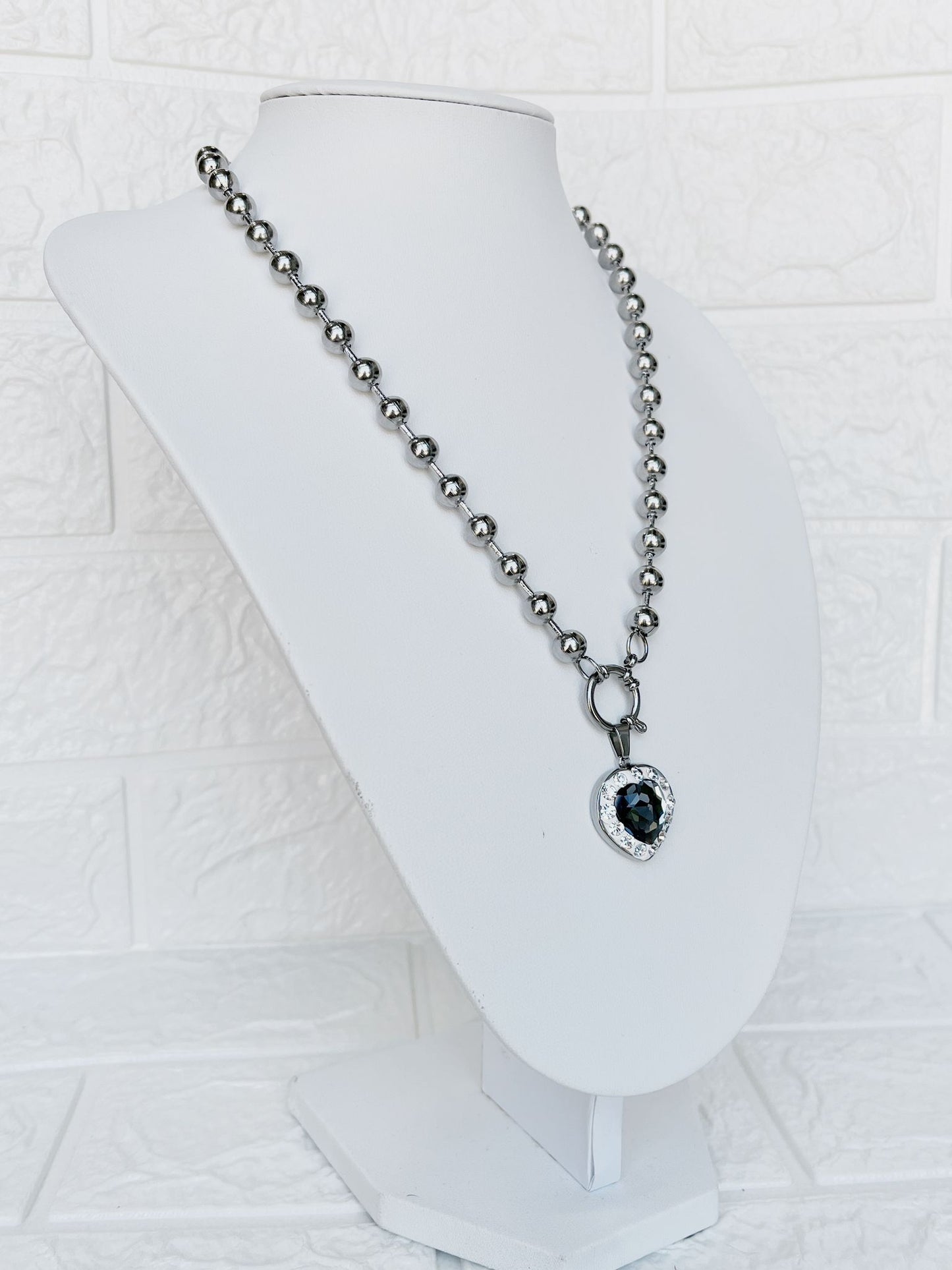Conjunto de Acero Quirúrgico y Cristal