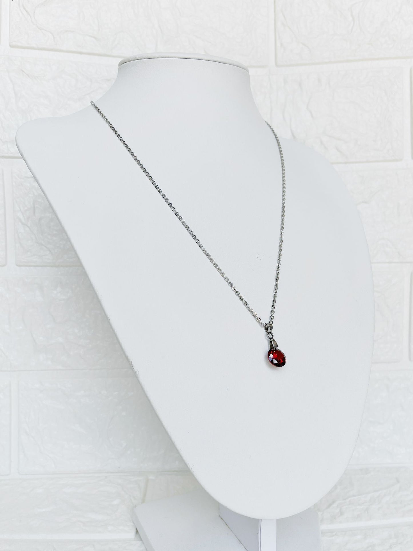 Conjunto de Acero Quirúrgico y Cristal