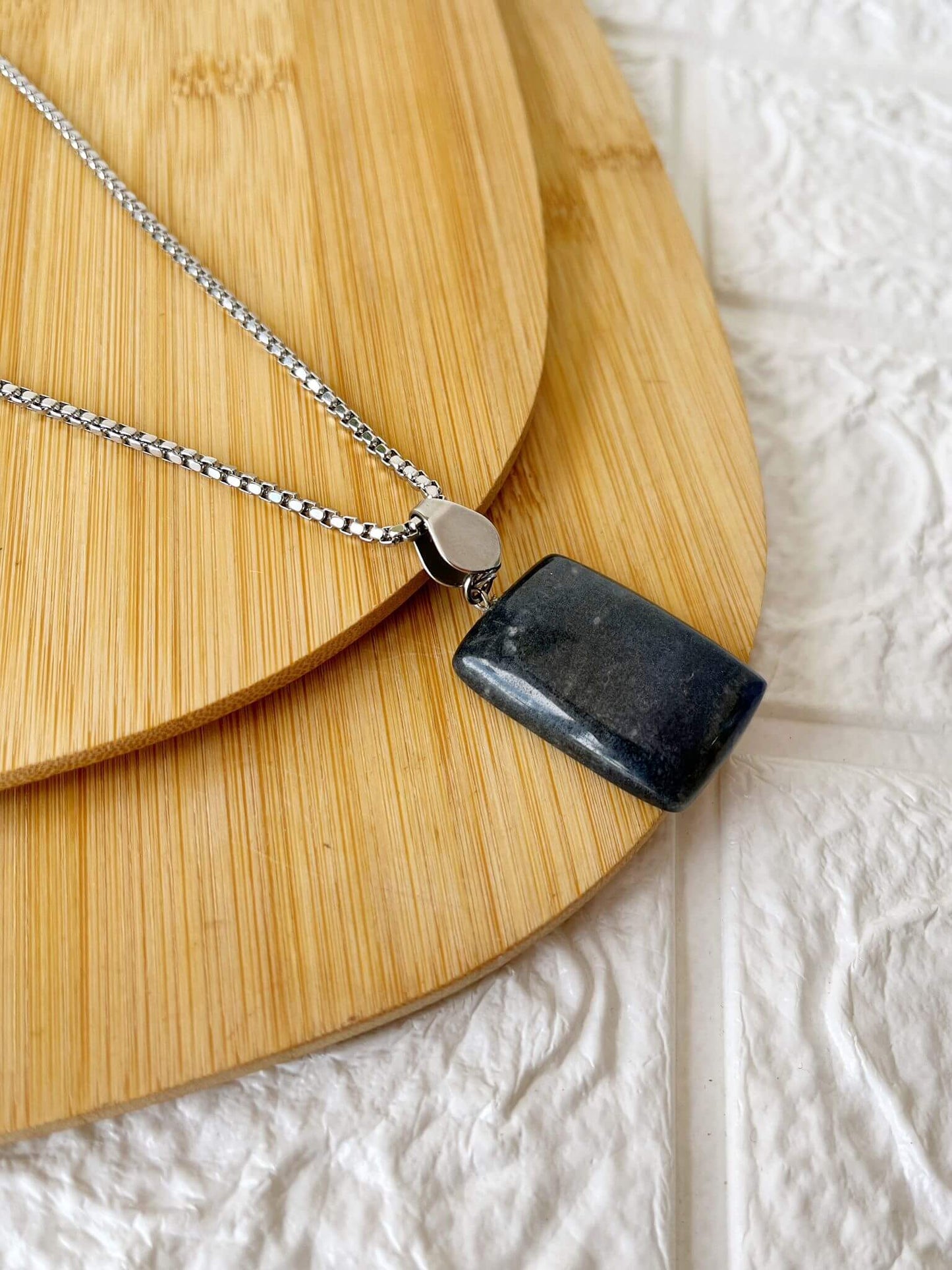 Conjunto de Acero Quirúrgico y Piedra Natural Cuarzo Azul