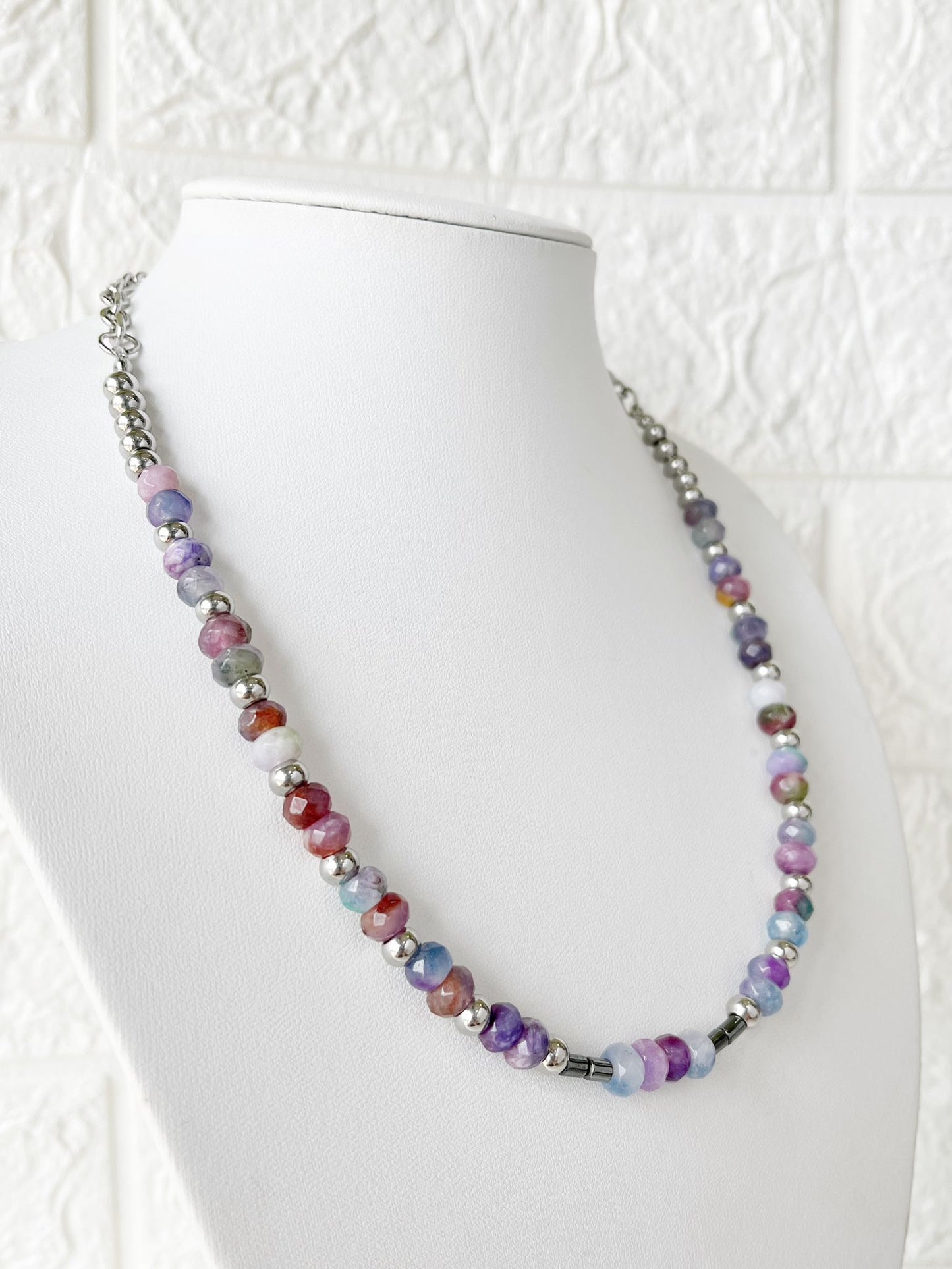 Collar de Acero Quirúrgico y Piedra Natural Ágata