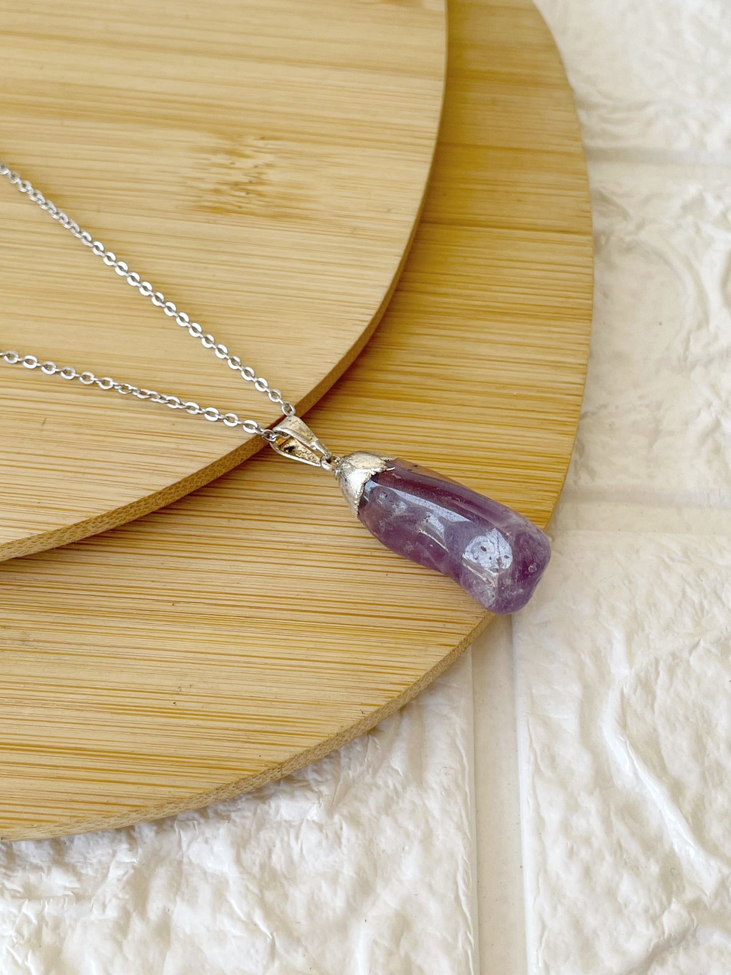 Conjunto de Acero Quirúrgico y Piedra Natural Amatista