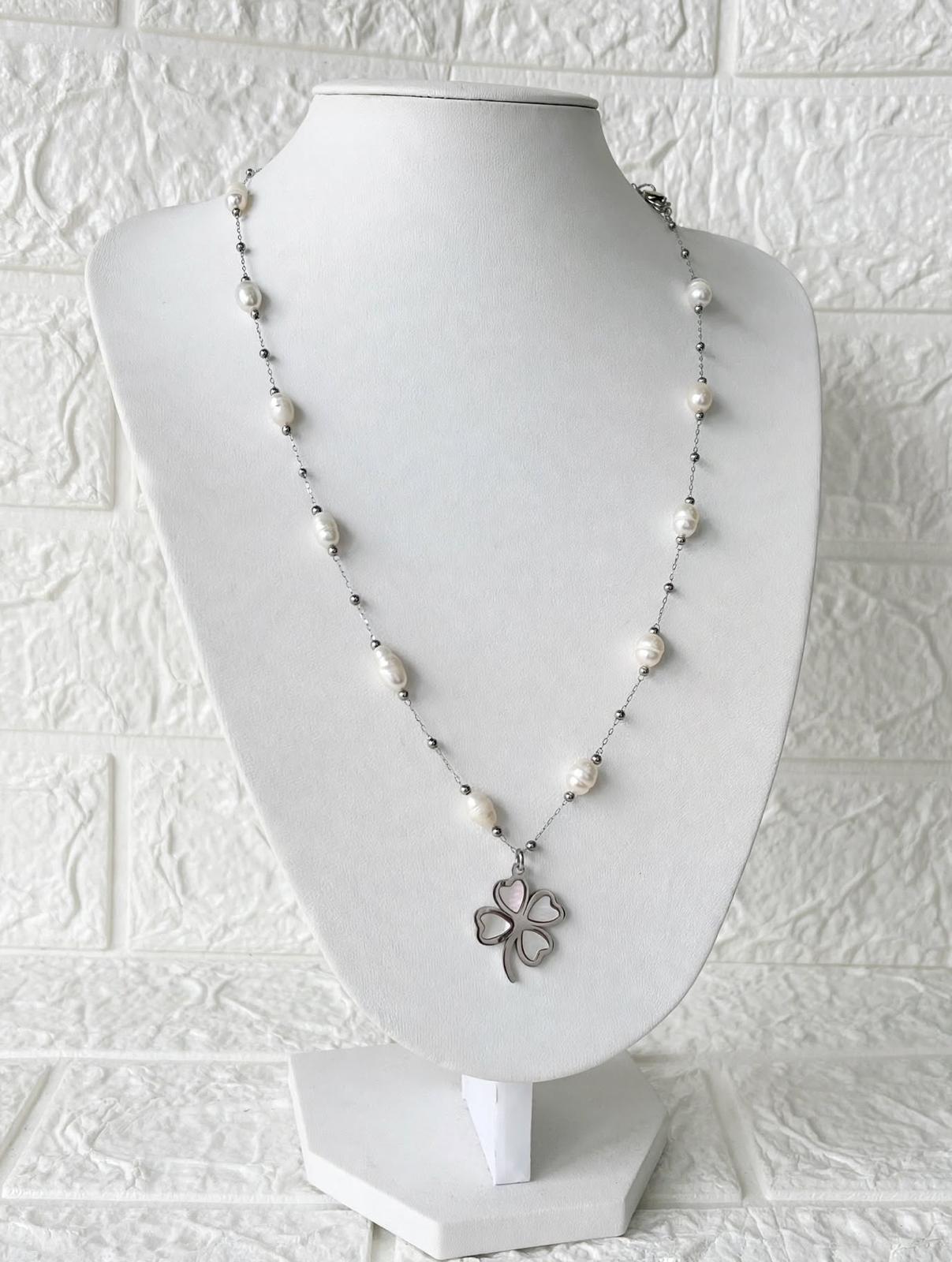 Conjunto de Acero Quirúrgico, Nácar y Perlas de Río