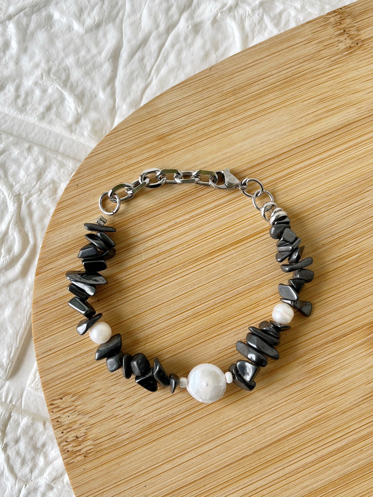 Pulsera de Acero, Perlas y Piedra Natural Hematite