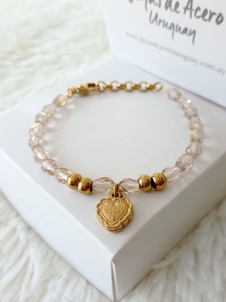 Pulsera de Acero Quirúrgico y Cristales Facetados con Dije Corazón