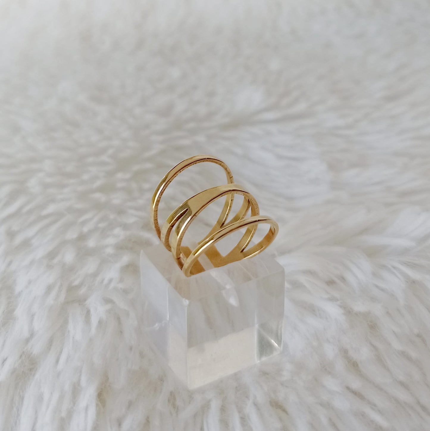 Anillo de Acero Dorado