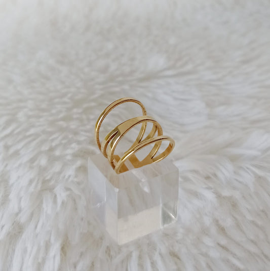 Anillo de Acero Dorado