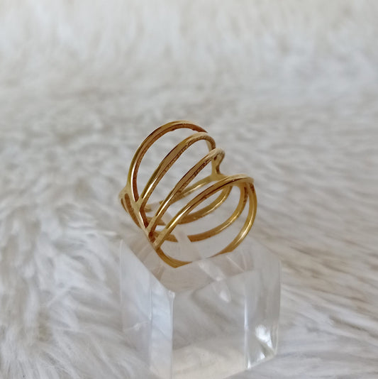 Anillo de Acero Dorado