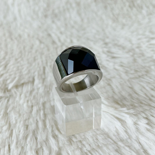 Anillo de Acero Quirúrgico y Cristal Facetado