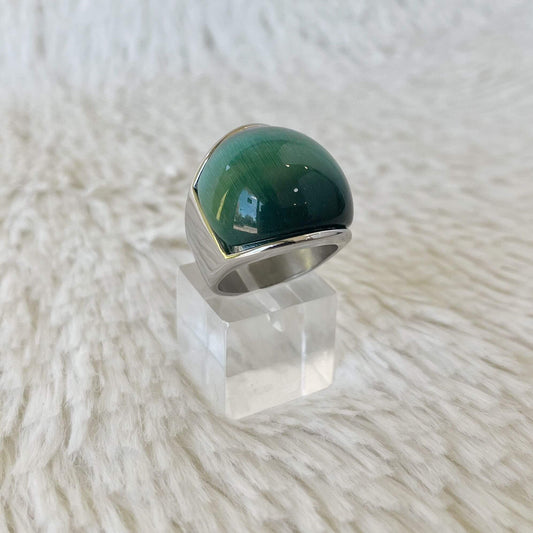 Anillo de Acero Quirúrgico y Piedra Ojo de Gato