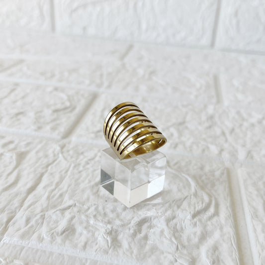 Anillo de Acero Dorado