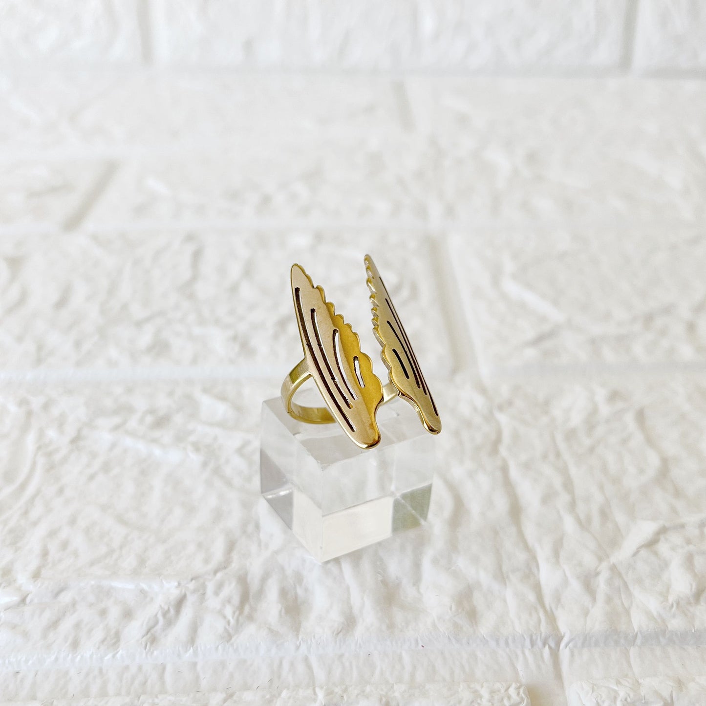 Anillo de Acero Dorado