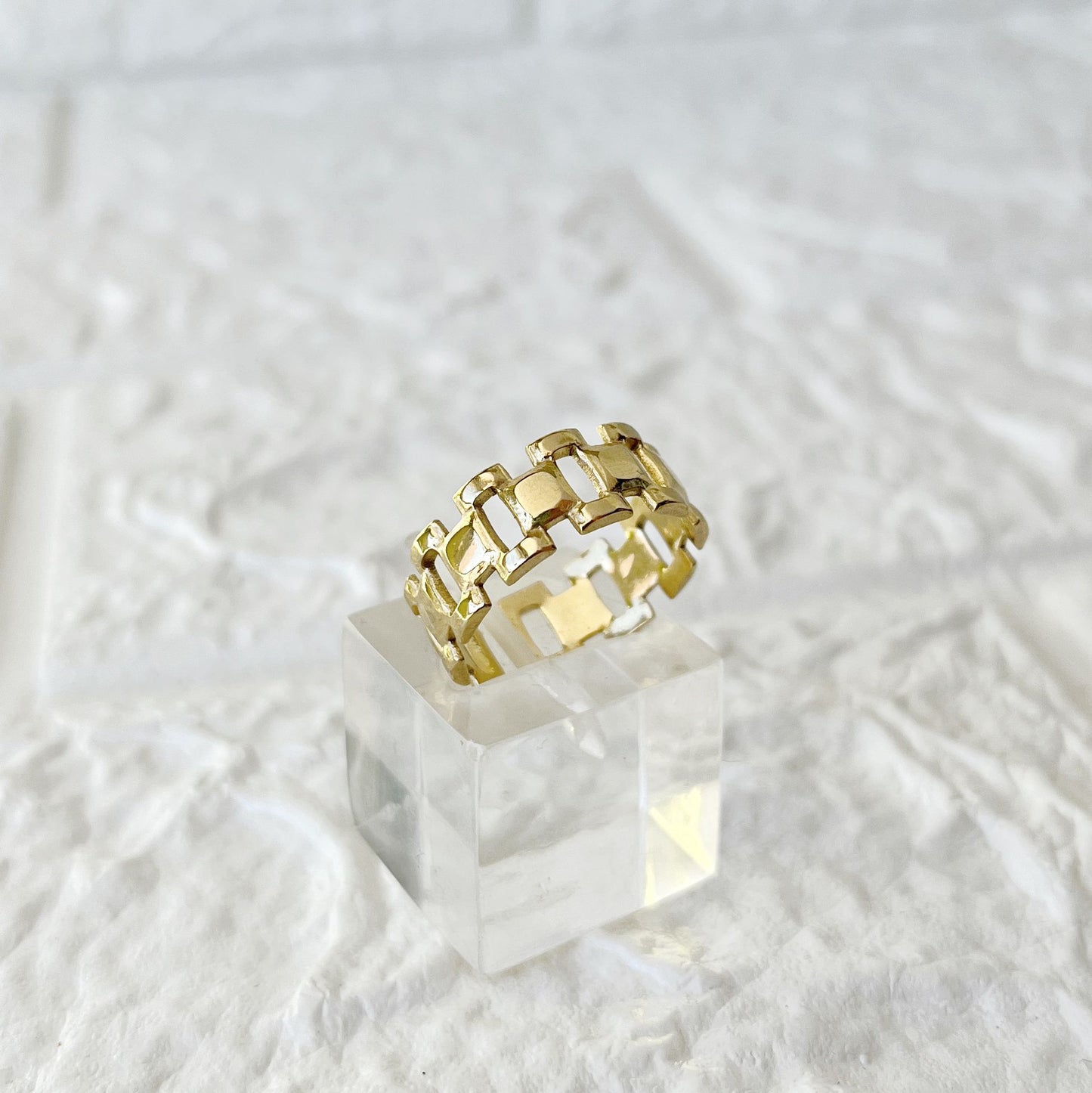 Anillo de Acero Dorado