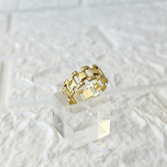 Anillo de Acero Dorado
