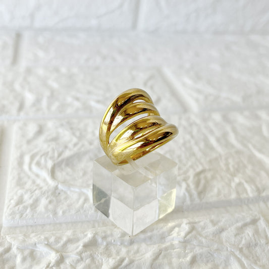 Anillo de Acero Dorado