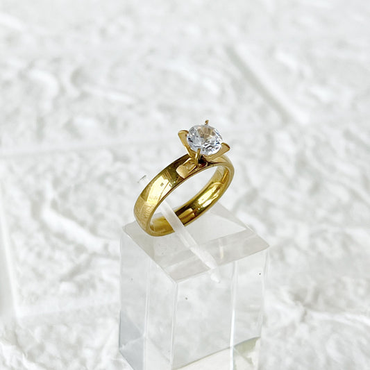 Anillo de Acero Dorado