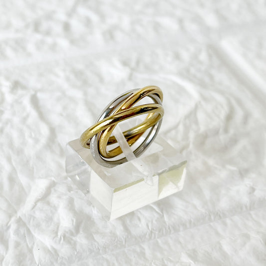 Anillo de Acero Dorado