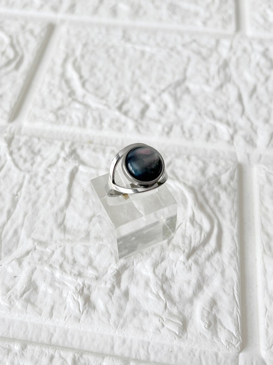 Anillo de Acero Quirúrgico y Nácar