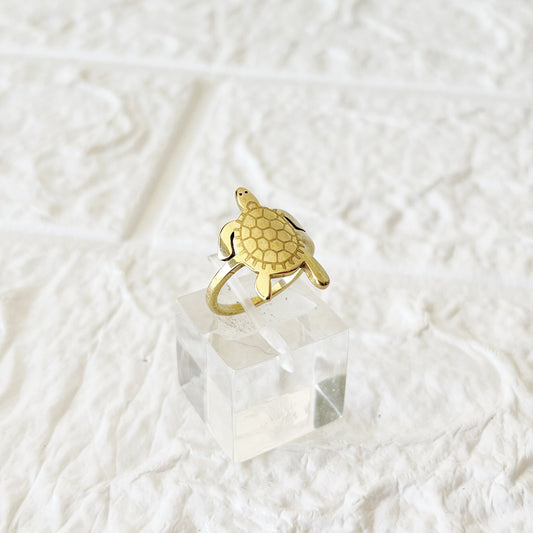 Anillo de Acero Dorado