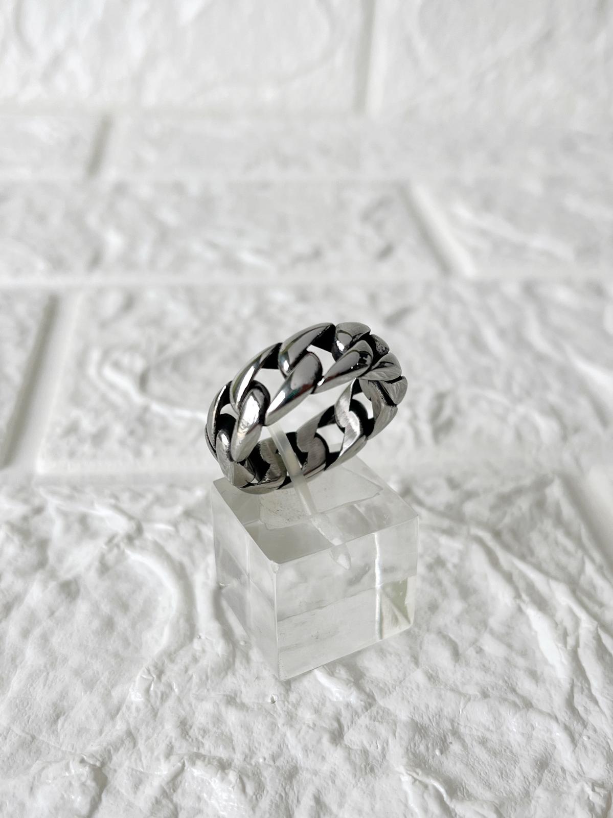 Anillo de Acero Quirúrgico