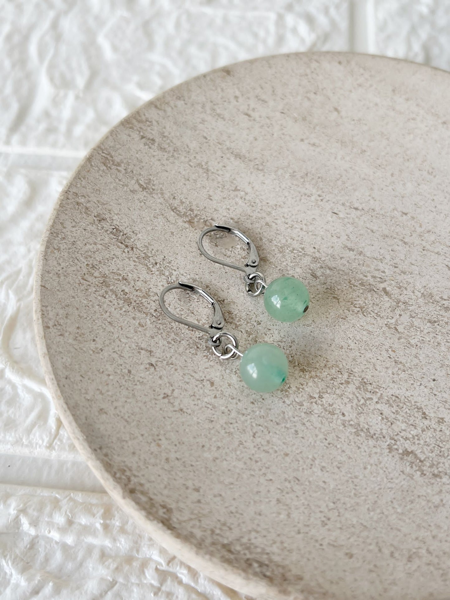 Caravanas de Acero Quirúrgico y Piedra Natural Cuarzo Verde