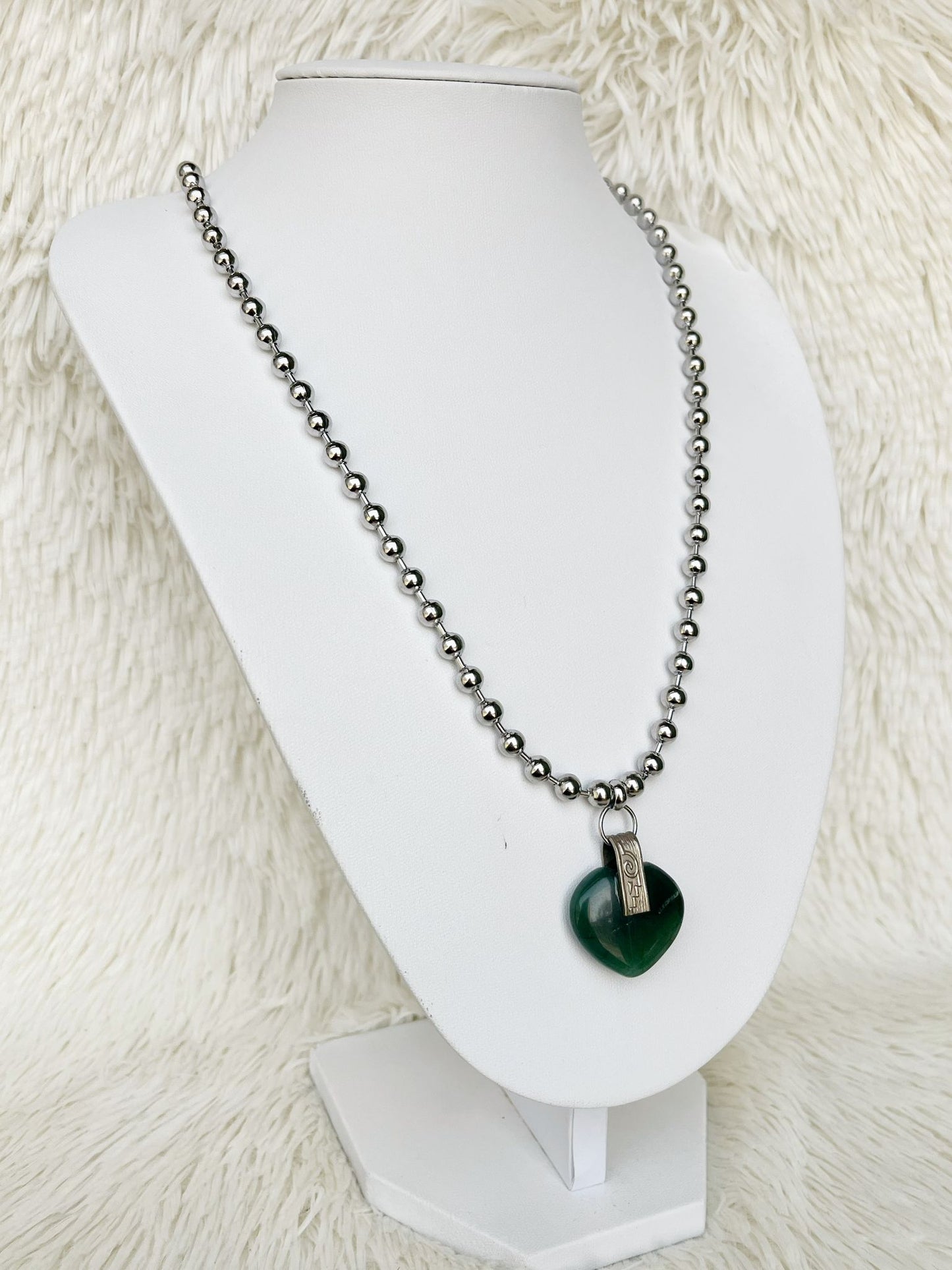 Conjunto de Acero Quirúrgico y Piedra Natural Ágata Verde