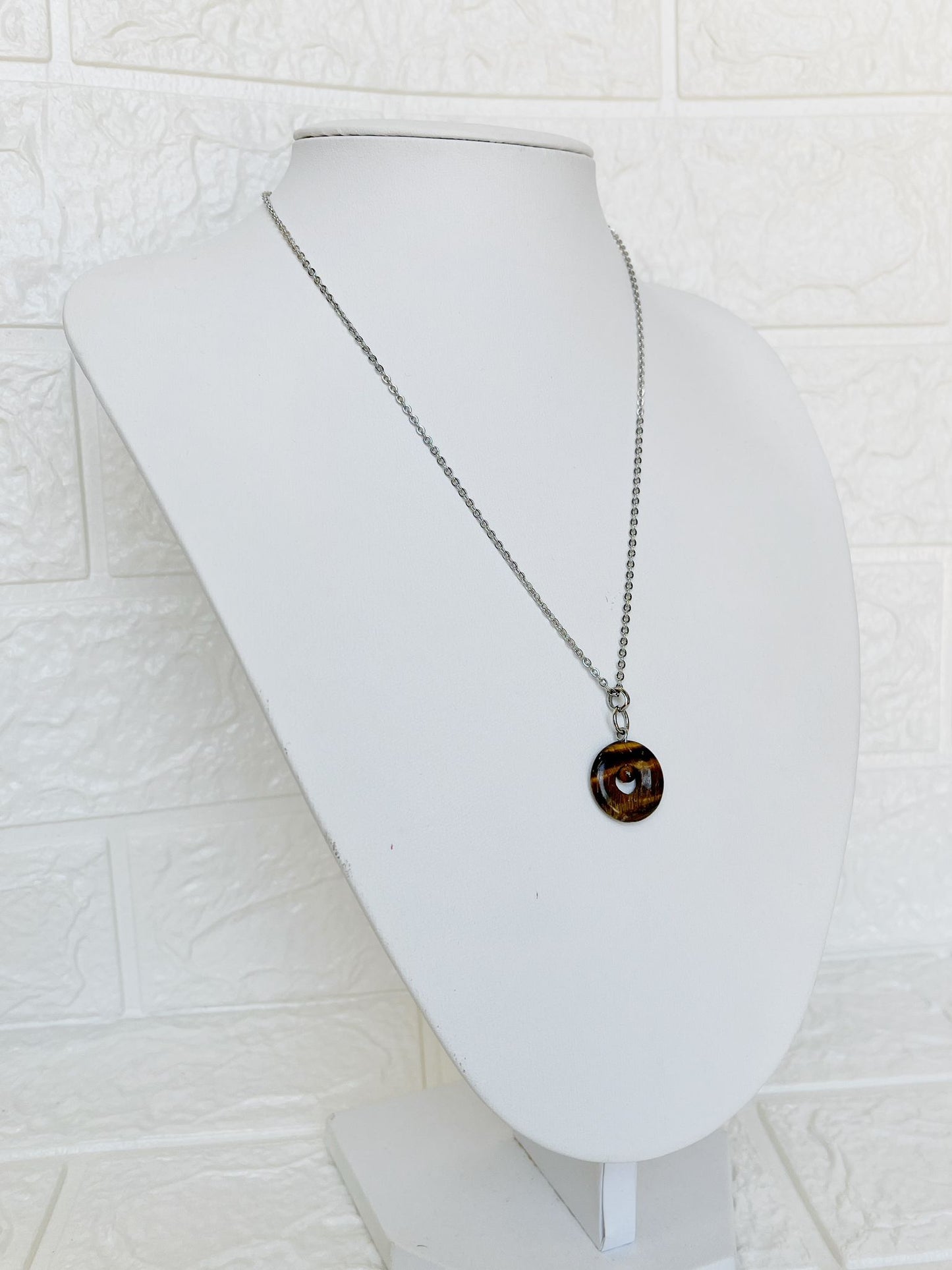 Conjunto de Acero Quirúrgico y Piedra Natural Ojo de Tigre