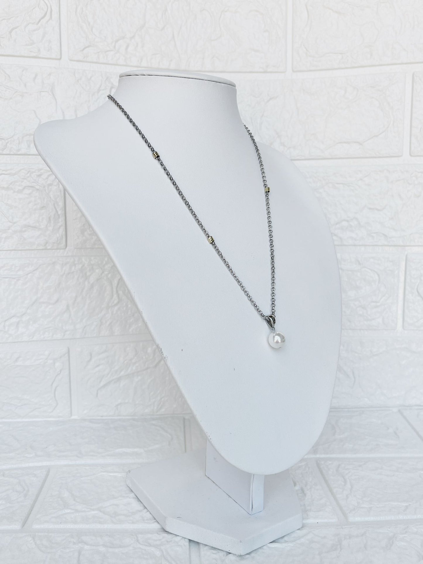 Conjunto de Acero Quirúrgico y Perla