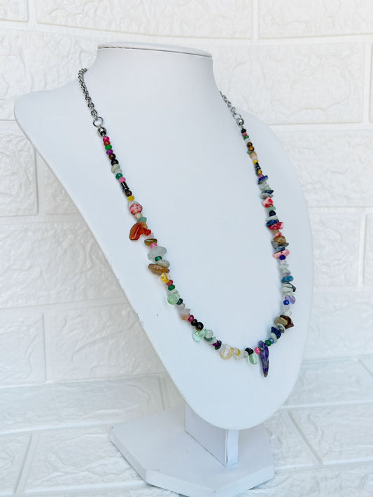 Collar de Acero Quirúrgico y Piedras Naturales