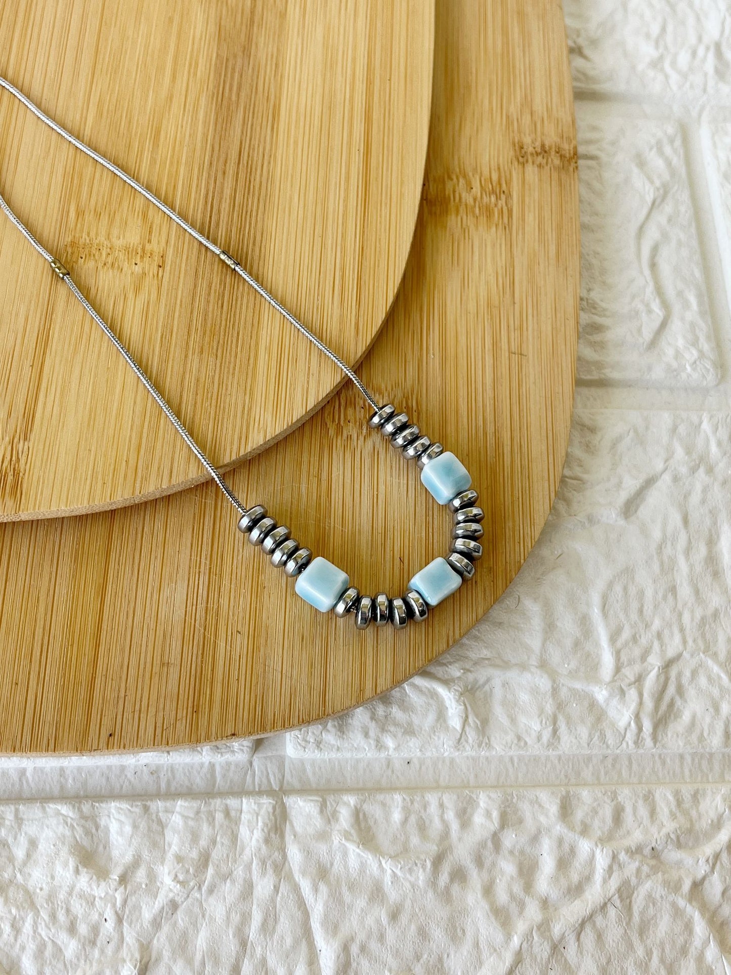 Conjunto de Acero Quirúrgico y Piedra Natural Hematite