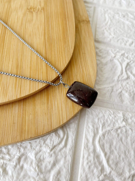 Conjunto de Acero Quirúrgico y Jaspe Rojo