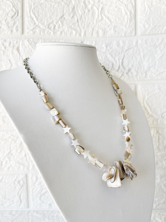 Collar de Acero Quirúrgico y Nácar