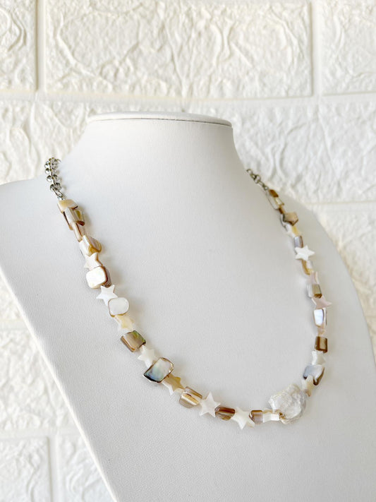 Collar de Acero Quirúrgico y Nácar