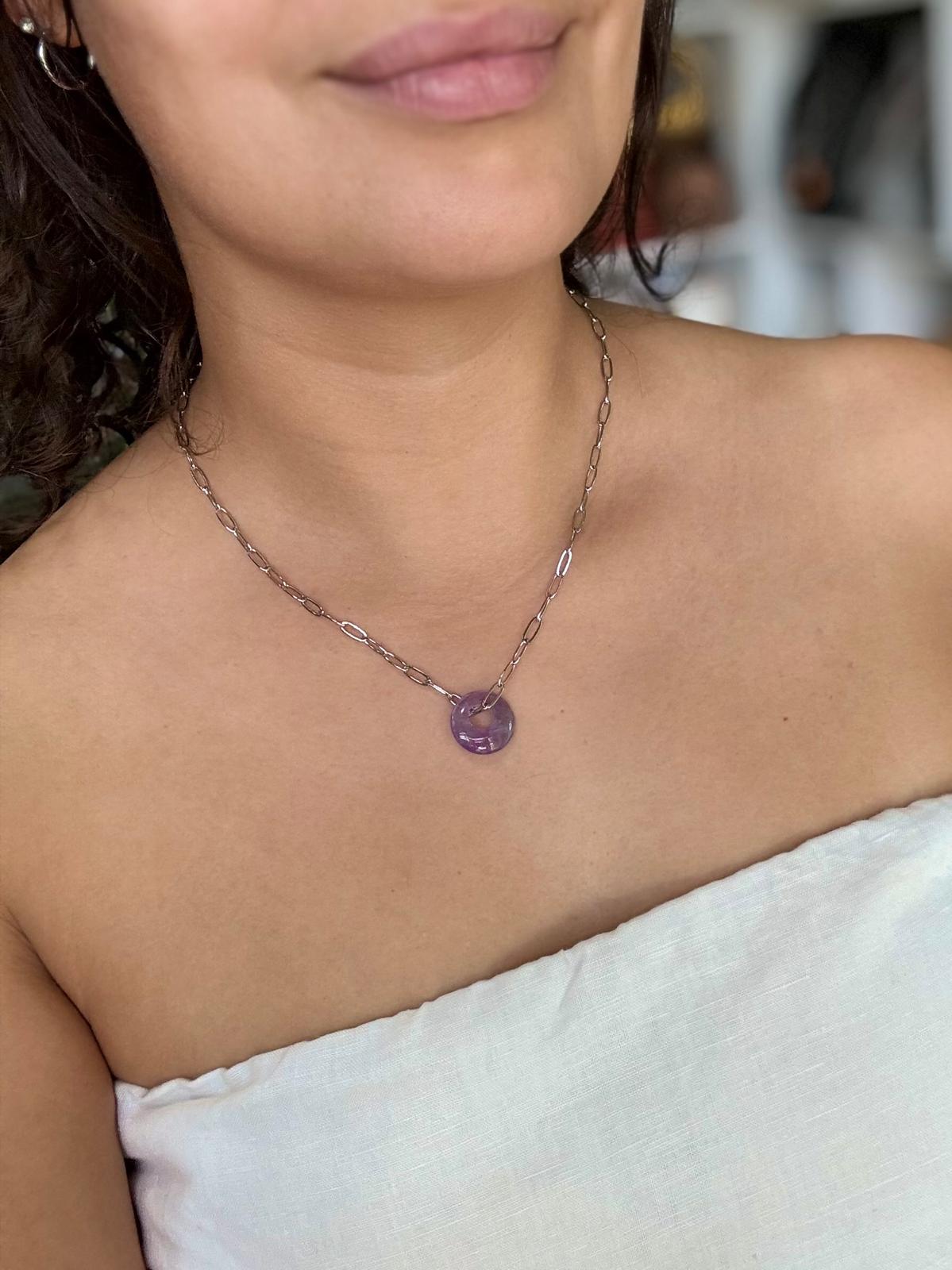 Conjunto de Acero Quirúrgico y Piedra Natural Amatista