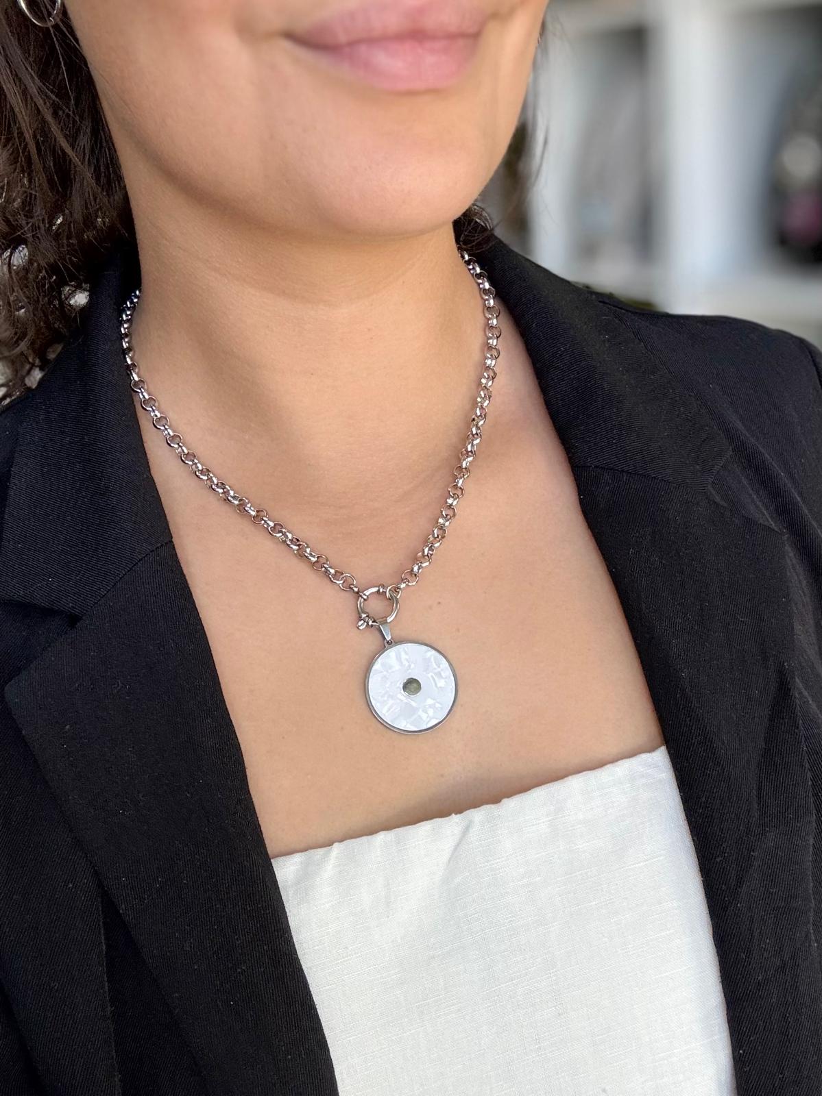 Conjunto de Acero Quirúrgico y Nácar