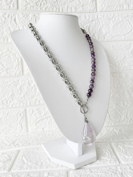 Collar de Acero Quirúrgico y Piedras Naturales Amatistas
