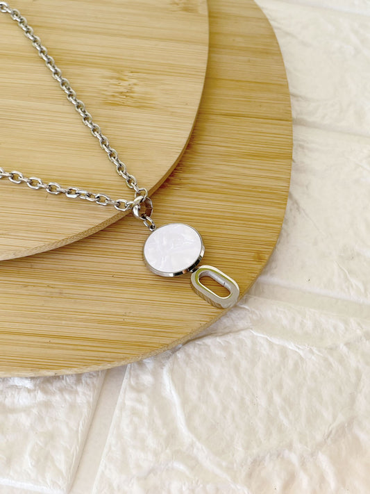 Conjunto de Acero Quirúrgico y Nácar