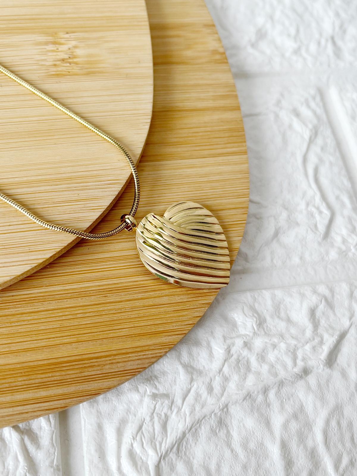 Conjunto de Acero Dorado