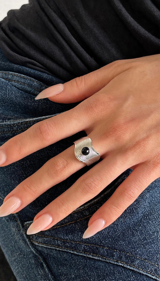 Anillo de acero regulable