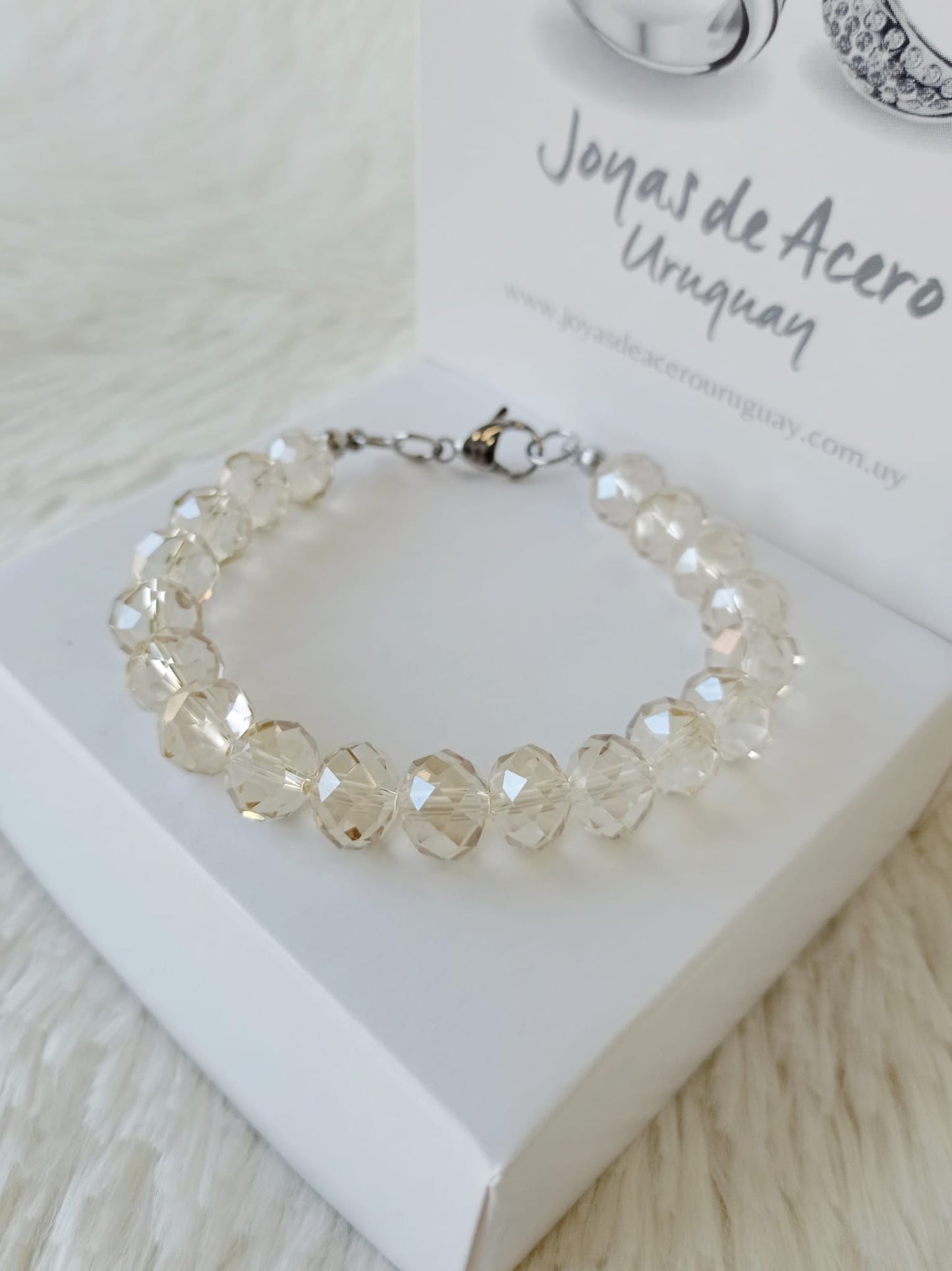 Pulsera de Acero Quirúrgico y Cristales Facetados