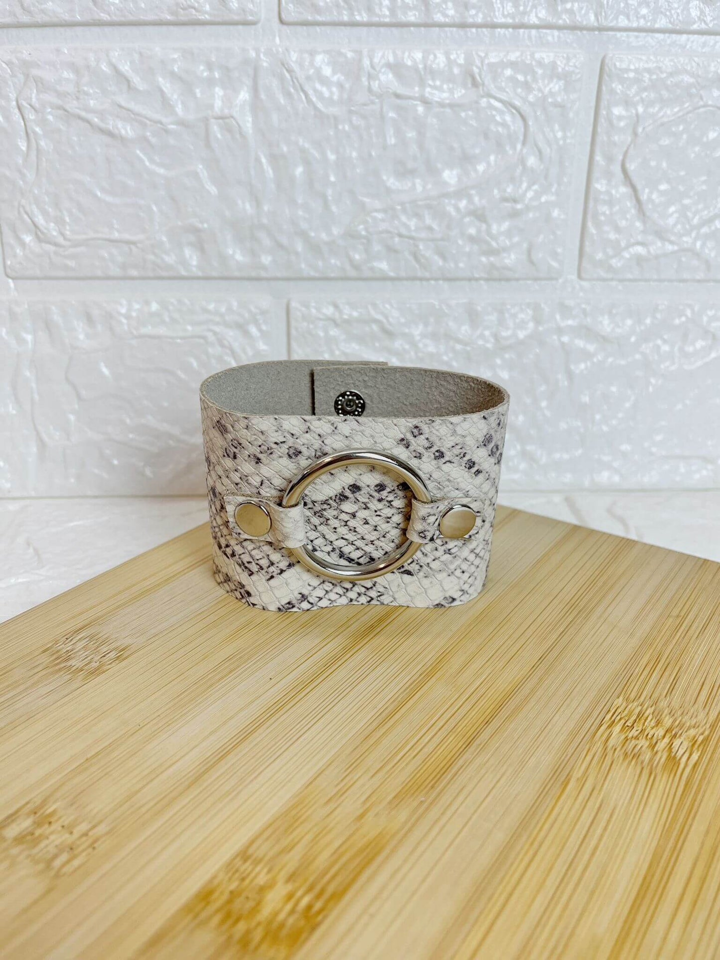 Pulsera de Cuero