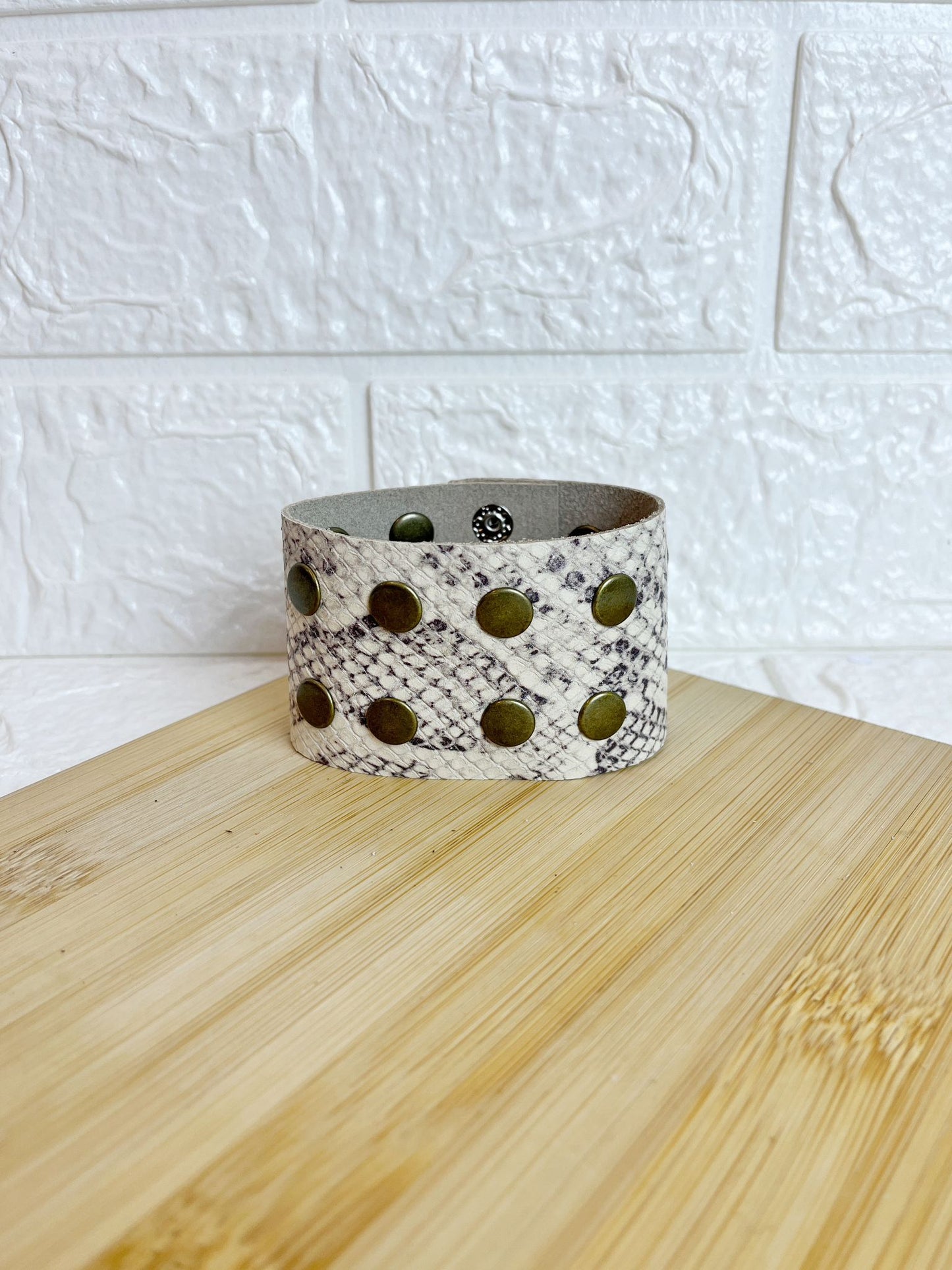 Pulsera de Cuero
