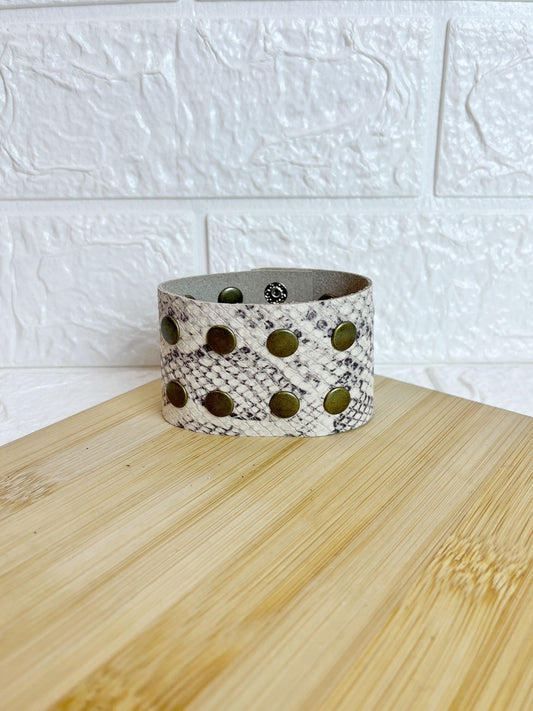 Pulsera de Cuero