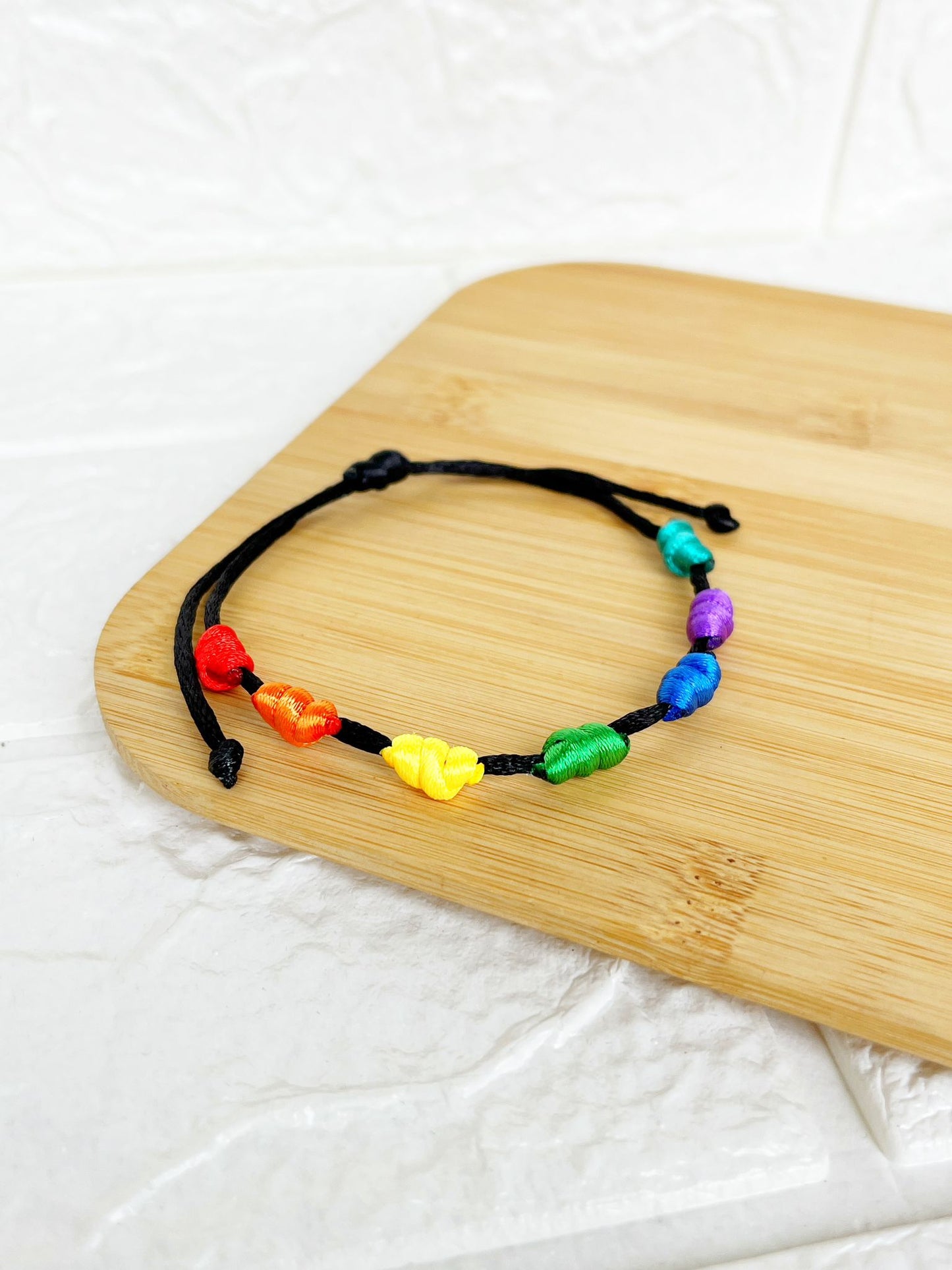 Pulsera de Hilo Negro 7 Nudos 7 Chakras