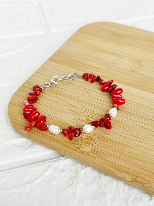 Pulsera de Acero Quirúrgico, Piedra Roja y Perla de Río